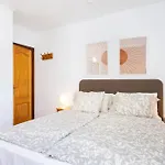 Home2book Americas Coastal Apt, Pool & Terrace *