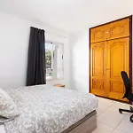 Home2book Americas Coastal Apt, Pool & Terrace أرونا