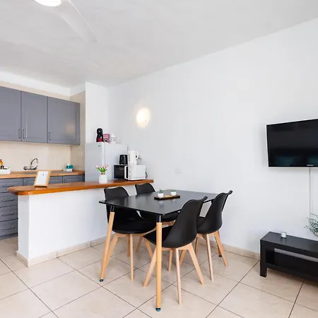 Appartement Home2book Americas Coastal Apt, Pool & Terrace